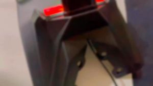 BUNTUT SPAKBOR BLACK MATH BELAKANG MX KING FLASH STOP MOTOR