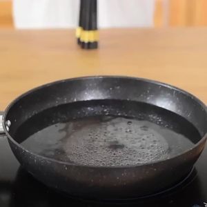 10 Đôi Đũa Hợp Kim Chống Nấm Mốc Họa Tiết Vàng Chống Trơn Trượt Chịu Nhiệt Dùng Cho Nhà Bếp Gia Đình