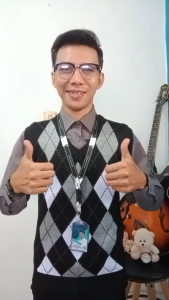 R71 - Rompi Rajut Pria & Wanita | Warna Hitam Motif Kotak Garis Abu Putih | Vest Bahan Premium 100%