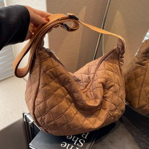 Trendy Diamond Grid Womens Crossbody Bag Single Shoulder Dumpling Bag Small Audience Design Sense Autumn Winter New Style