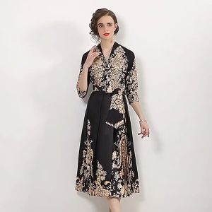 LKK: Gaun Vintage & Gaun Pesta Mewah