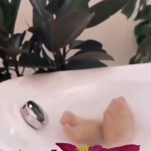 พร้อมส่ง แผ่นรองอาบน้ํา พร้อมหมอนโฟมนุ่ม กันลื่น สําหรับสปา อ่างอาบน้ํา