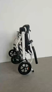 Ultra-light 6.2kg aluminum alloy folding wheelchair portable and can be taken on the plane white elderly disabled travel scooter