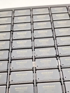 WINBOND W9864G6KH-5 SDRAM 64Mbit IC WINBOND W9864G6KH 64M