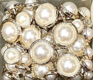 5 nút vét xi nữ.