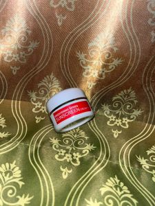 SUNSCREEN MAXIE SERIES TERBARU GLOW