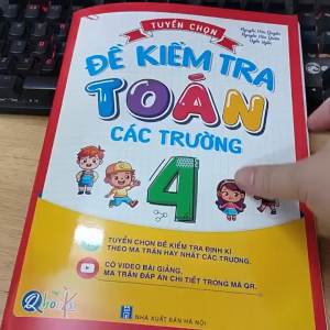 Sách - Tuyển chọn ĐKT - Toán Lớp 4 các trường (Qbooks)