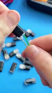 Universal Quick Connectors D2 Two-Wire Inter-Pluggable