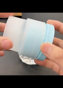 Ice Cube Mould Stackable Design BPA Free Material Ideal For Home Bar Use Soft Silicone 6CM Ice Ball Maker Mold