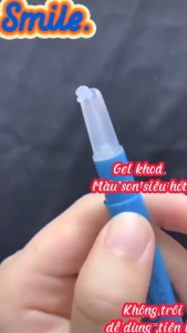 Gel Khoá Màu Son Sôi Gel Chống Lem Chống Trôi Son Môi