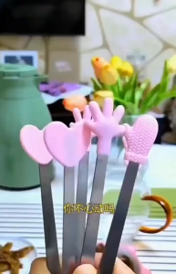 Penjepit Bento BBQ Makanan Karakter Tangan Tong Penjepit Kecil Serbaguna Motif Tangan