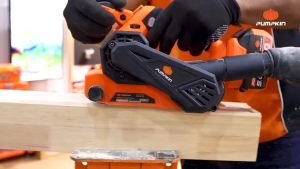 🔥รุ่นใหม่ปี2025 ส่งด่วน🔥 เครื่องขัดกระดาษทรายสายพานไร้สาย PUMPKIN 50431 ( INF-BS76CB ) เครื่องขัดกระดาษทราย เครื่องขัดกระดาษทรายสายพาน เครื่องขัดกระดาษทรายไร้สาย ที่ขัดกระดาษทราย