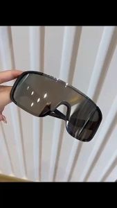 แว่นกันแดดกรอบ ใหญ่ แว่นกันแด สำหรับปั่นจักรยาน ปืนเขา เล่นสกี แว่นกันแดดกันลม Sport ออกกำลังกาย กลางแจ้ง กอล์ฟ โพลาไรซ์