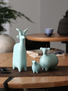 Three Goats Open Fortune Ceramic Decorative Figurine Moving Gift Home Decoration Office Desktop Sculpture New Chinese Style