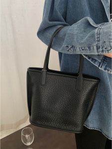 Unique Design Elephant Pattern Womens Handbag Fashionable Handheld Bag Trendy 2023 Versatile Basket Bag PU Material