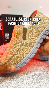 RUIMO Sneakers Slip On Pria YD-1 Trendy dengan Ujung Bulat dan Gaya Kasual