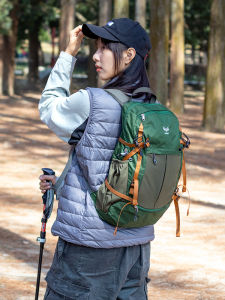 Womens Outdoor Hiking Backpack Lightweight Foldable Dual-Shoulder Mountain Climbing Bag 33L Traveling Trekking Bag