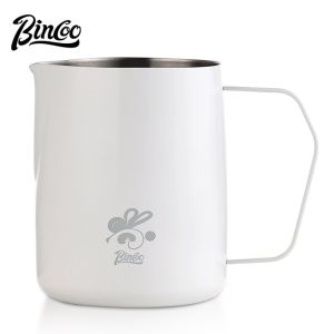 BINCOO Coffee Latte Cup Milk Frohter Pitcher Italian-Style Spouted Latte Art Cup Milk Frothing Pitcher Latte Art Tool 400ML/600ML
