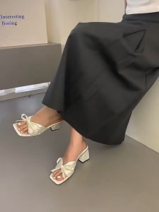 รองเท้าส้นสูง โบว์ซาติน k28 แตะส้นสูง พร้อมส่งจากไทย 3สี