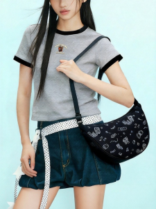 Semir | Túi Đeo Chéo Hình Bánh Bao Nhẹ