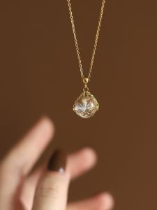 สร้อยคอโซ่ไททาเนียมชุบทอง 18K ลูกปัดคริสตัลดอกไม้เพลิงไม่มีที่สิ้นสุด เครื่องประดับแฟชั่นสำหรับผู้หญิง