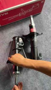 [GIÁ 1 CẶP] Phuộc Trước Mazda 323 2001-2004 333350/333351 Thương Hiệu KYB - Giảm Xóc Trước Mazda 323