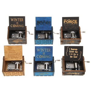 [มาถึงภายใน 3 วัน] Wooden Elegant Music Box Exquisite Vintage Wood Music Box Creative Manual Fashion for Birthday Christmas Gift for Friends Kids Boys Girls[คืนสินค้าได้ภายใน 7 วัน]