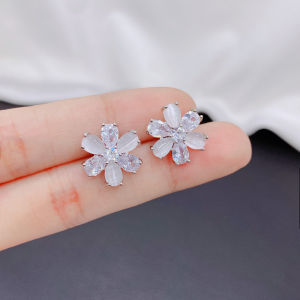 Shiny Flower Cats Eye Stone Earrings Korean Style Fashionable Personality Light Luxury Wooden System Fresh out Ear Jewelry