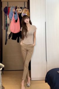 High-Waist Slim-Fit Womens Casual Trousers with Pocket Retro Style Ankle-Length Japan and South Korea Design for 25-29 Birthday Party