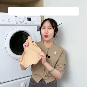 Nước giặt đồ lót TOPGIA với 3 mùi hương dịu nhẹ an toàn kháng khuẩn khử sạch mùi hôi khó chịu