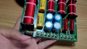 [Giá 1 mạch] Mạch phân tần 5 đường tiếng dùng cho loa cây và loa kẹo kéo công suất 250W SPRAGUE 6510