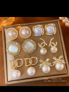 French Imitation Pearl Stud Earrings Elegant Retro Luxury Fashion Jewelry Fresh out Autumn New Style Womens Painted Craft