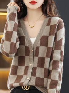 Fashion Check V-Neck Knit Sweater