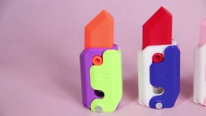 Mainan fidget toys pistol mainan pisau mainan semua umur