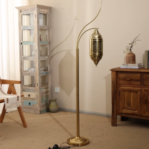 โคมไฟตั้งพื้นสไตล์ไทยโบราณห้องนั่งเล่นโซฟาความรู้สึกสูงตกแต่งโคมไฟห้องนั่งเล่นห้องนอนเหล็กวินเทจบรรยากาศโคมไฟ