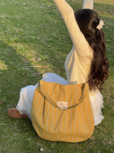 2025 New Korean Style Striped Canvas Tote Bag Large Capacity Commuter Bag Single Shoulder Bag Versatile for Youth Casual Use