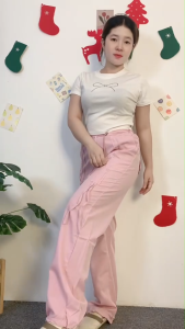 ชุดเซ็ตสตรีทสุดชิค เสื้อผูกโบว์+กางเกงขากระบอกทรงตรง