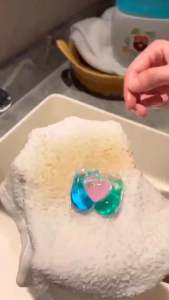 เจลบอลซักผ้า สูตรเข้มข้น ลูกบอลซักผ้า 50 ชิ้น / กล่อง พร้อมส่ง ซักผ้าหอม น้ำยาซักผ้า