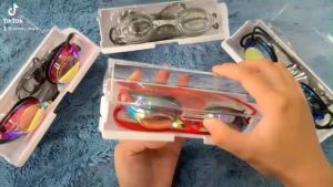 Kính bơi cao cấp trẻ em người lớn chống nước chống sương mù chống tia UV có hộp đựng kèm