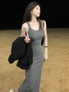 Elegant Sleeveless Knitted Long Dress