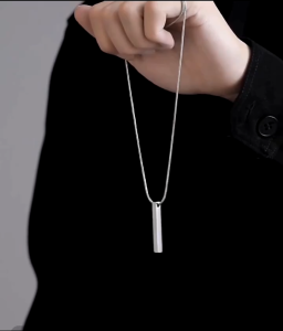 Kalung titanium pria wanita model rantai belut Liontin Balok TRENDING