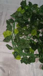 Tanaman Daun Rambat Plastik Anggur satuan | Bunga artifisial hias dekorasi Dinding murah 20 x 9 cm