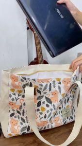 Carravelle Store tote bag kanvas / tas wanita totebag risleting untuk tas belanja kuliah seminar souvenir bisa custom sablon