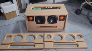 ตู้ลำโพง DIY 2.0 3นิ้ว 3322ไม้อัดMDFหนา12mmเล็กกระทัดรัดติดตั้งง่ายเสียงดีมาก