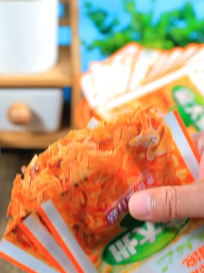 5packs 金大洲香辣金针菇15g 开袋即食辣味解馋小零食 Jin Dazhou Spicy Enoki Mushroom Snack 15g