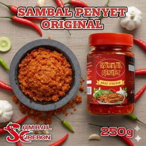 SAMBAL PENYET ORIGINAL dibuat dari cabai pilihan bumbu rempah khas Cirebon dan diolah secara homemade untuk rasa yang otentik. Cocok untuk ayam ikan atau tempe penyet. 🔥 Pedasnya nampol gurihnya mantap!