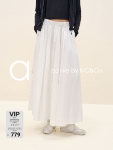 MO&Co. | Sporty Lightweight Midi Skirt