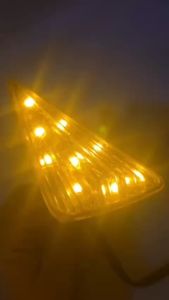 ไฟเลี้ยว ไฟสามเหลี่ยม ไฟเลี้ยวแบบแปะ สำหรับรุ่น MSX125/ZOOMER-X/R15/CBR150/CBR250/CBR300 ไฟเลี้ยวแต่ง LED