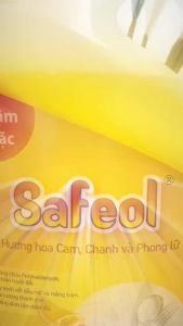 Nước rửa chén đậm đặc Hương hoa cam chanh và Phong lữ  thảo  Dung tích can 38Lít
