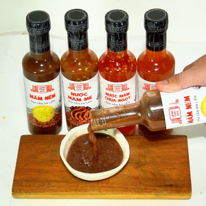 Mắm nêm pha sẵn cao cấp Làng Chài Xưa nguyên liệu tươi thơm ngon đặc biệt chai thủy tinh 300g